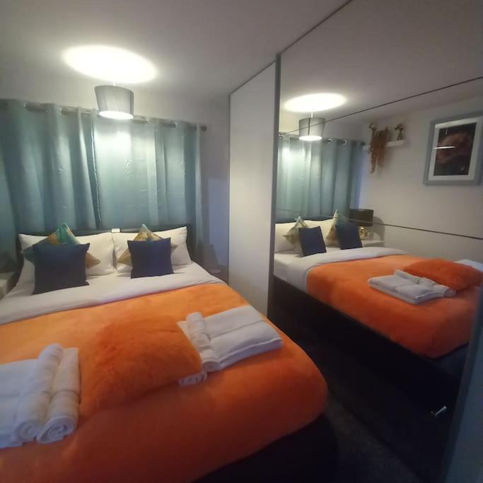 Golden Plush Suites - Beautiful Luxury 3 Bed House In Leicester Extérieur photo