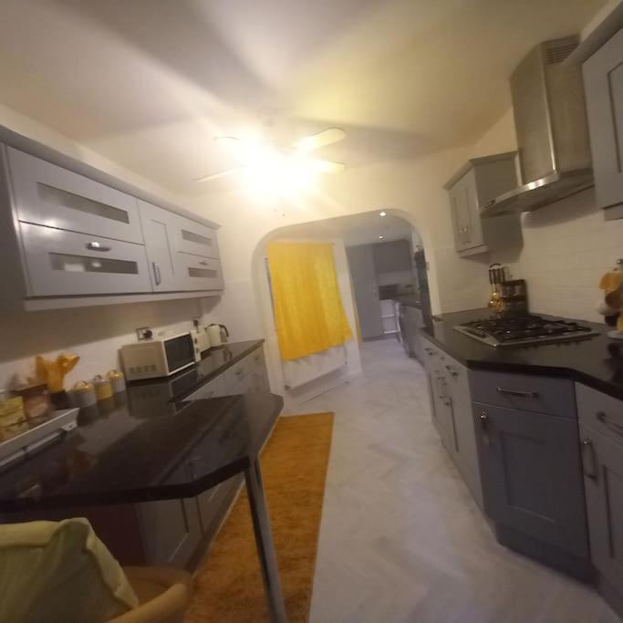 Golden Plush Suites - Beautiful Luxury 3 Bed House In Leicester Extérieur photo