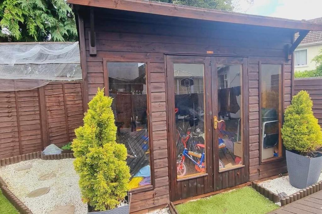Golden Plush Suites - Beautiful Luxury 3 Bed House In Leicester Extérieur photo