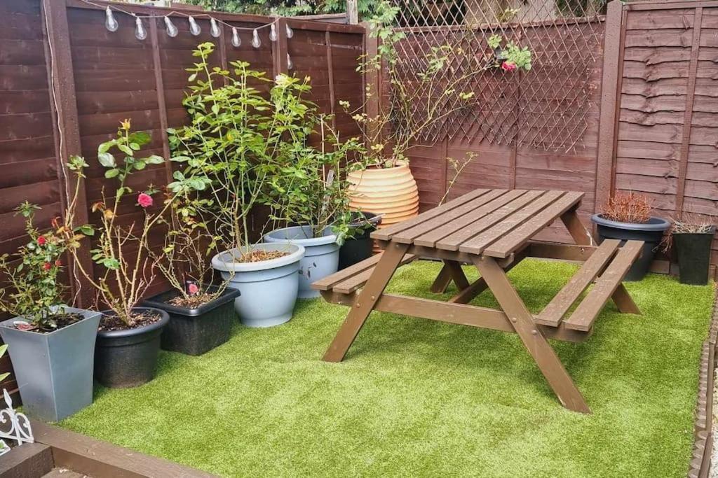 Golden Plush Suites - Beautiful Luxury 3 Bed House In Leicester Extérieur photo